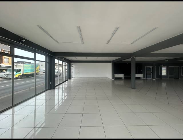 412M² RETAIL FOR SALE IN RICHMOND